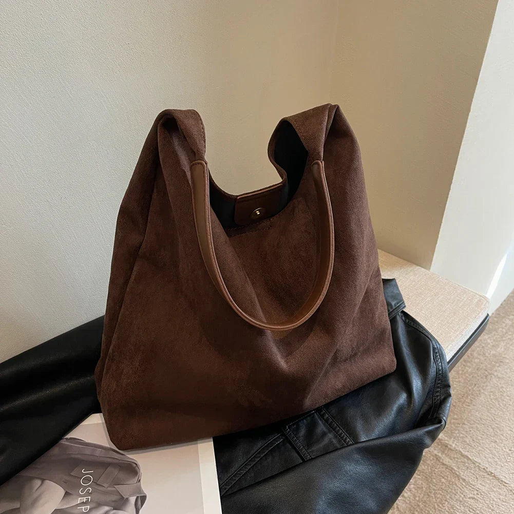 JULIE | SUEDE TOTE BAG